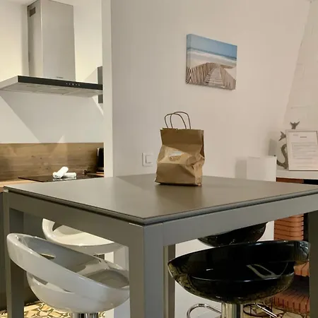 La Mimosette Cosy Avec Terrasse Proche شقة