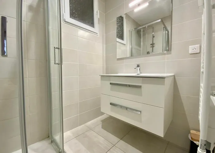 Appartement La Mimosette Joli 1 Confort Proche De La Le Grau-du-Roi